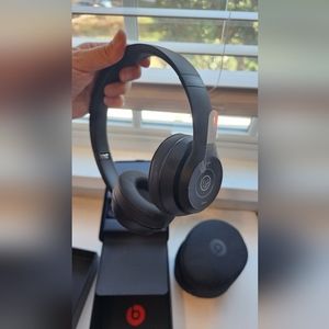 Beats SOLO 3 headphones